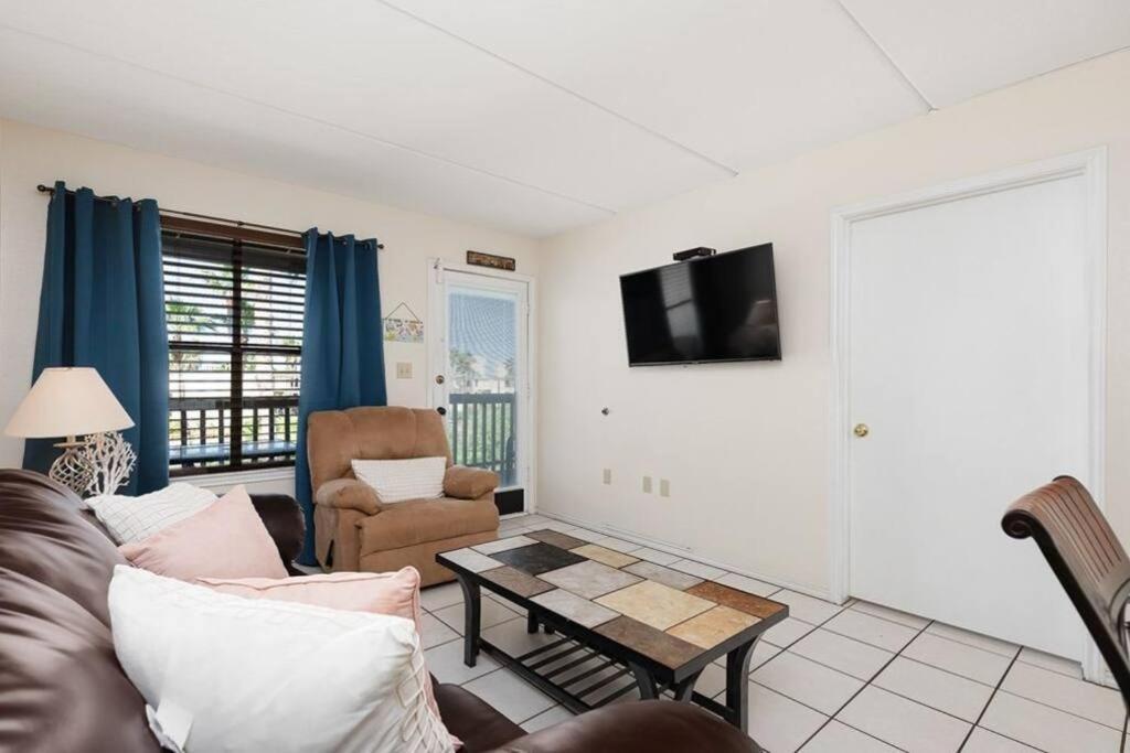2 Bed 2 Bath Condo By Beach With Resort Pool South Padre Island Luaran gambar