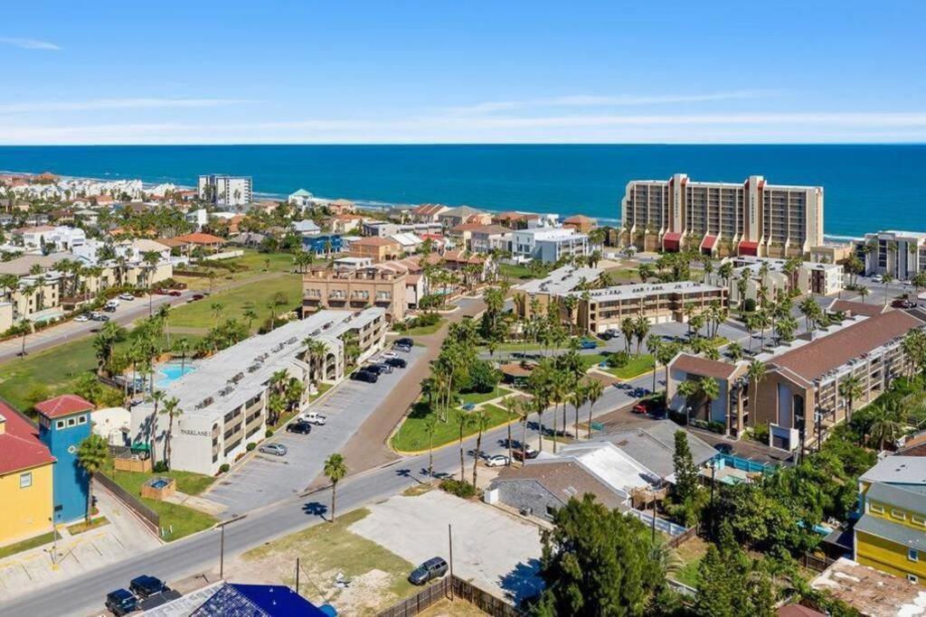 2 Bed 2 Bath Condo By Beach With Resort Pool South Padre Island Luaran gambar